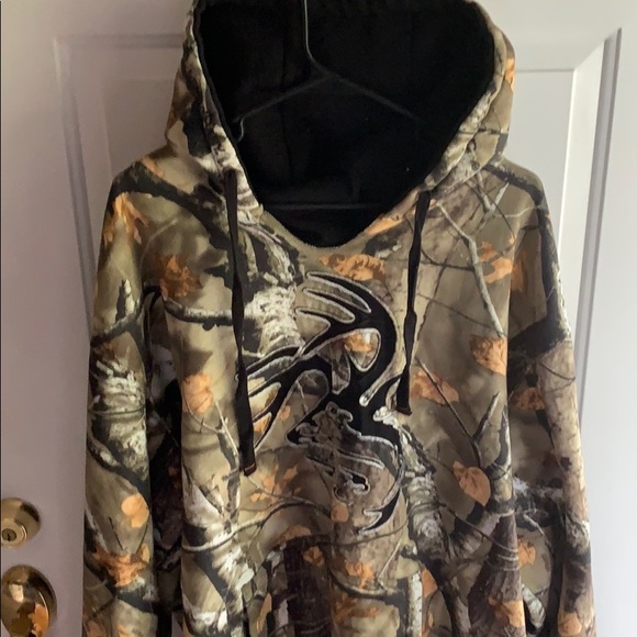 4xl camo hoodie